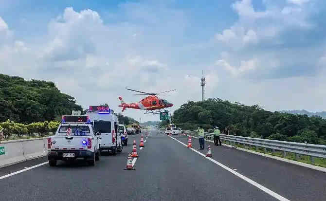 浚县高速公路汽车救援案例